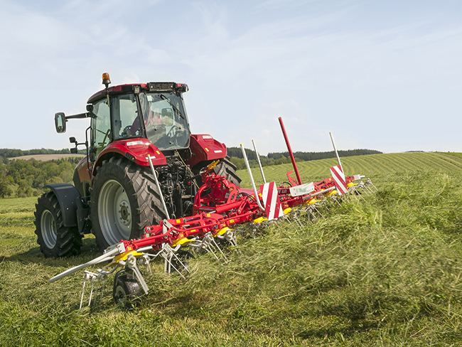 Faneuse agricole